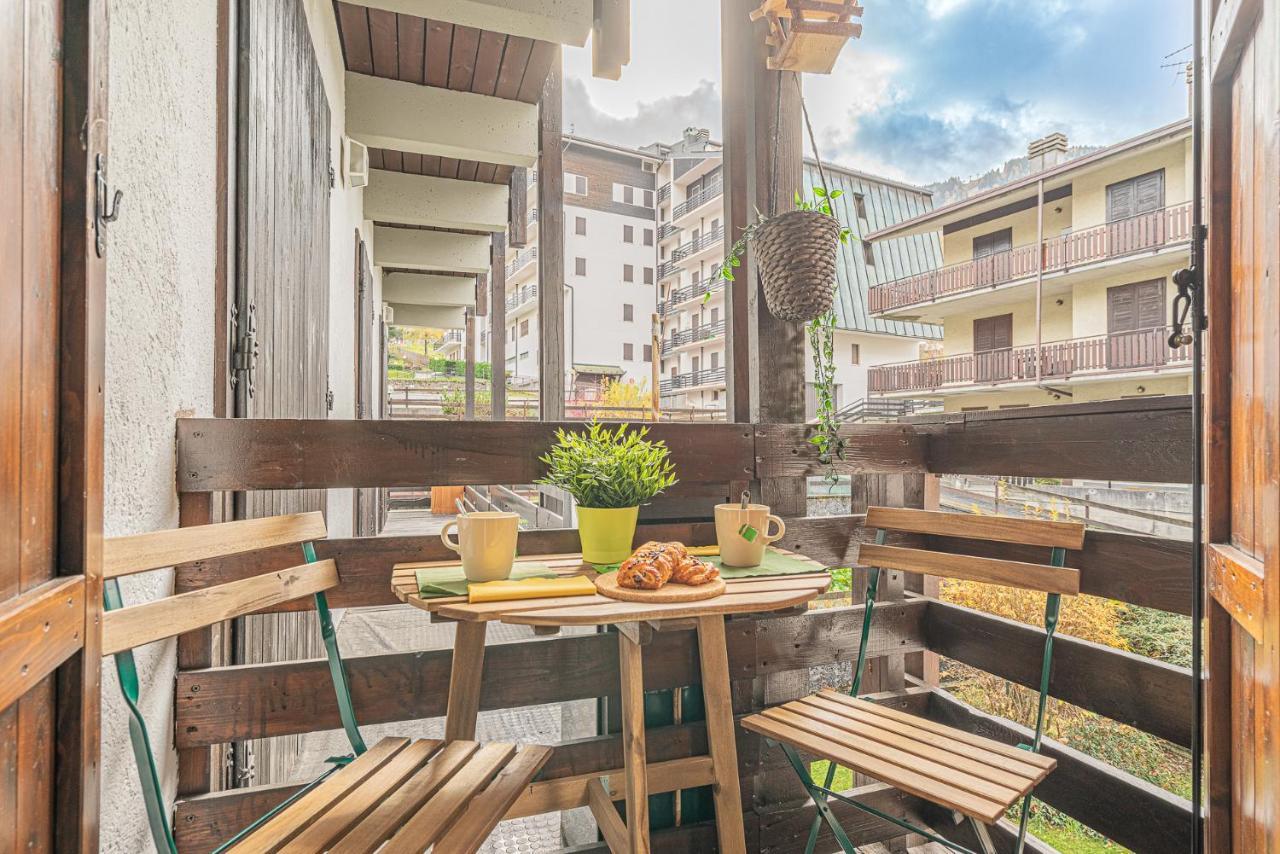 شقة Casa Sole- Loft Moderno In Montagna أبريكا المظهر الخارجي الصورة